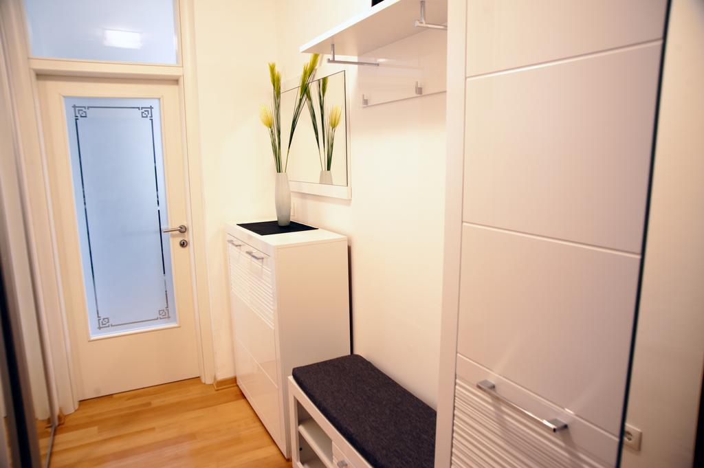 Apartment Vedran Podstrana Exterior foto